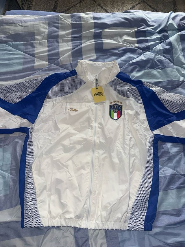 Chaqueta Corteiz Blanca y Azul