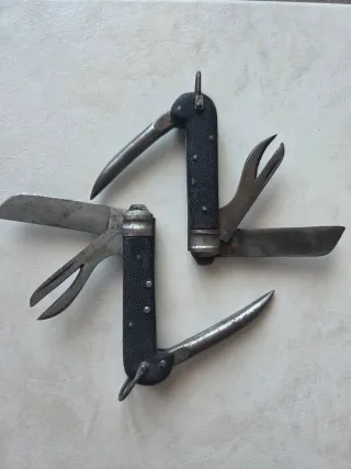 Coppia coltelli militari WWII