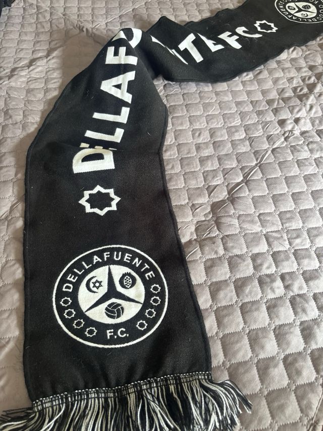 Bufanda Dellafuente FC 
