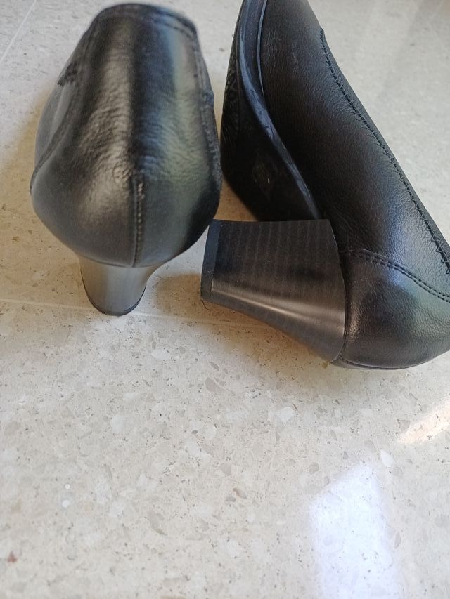Zapatos de salón negros piel T38