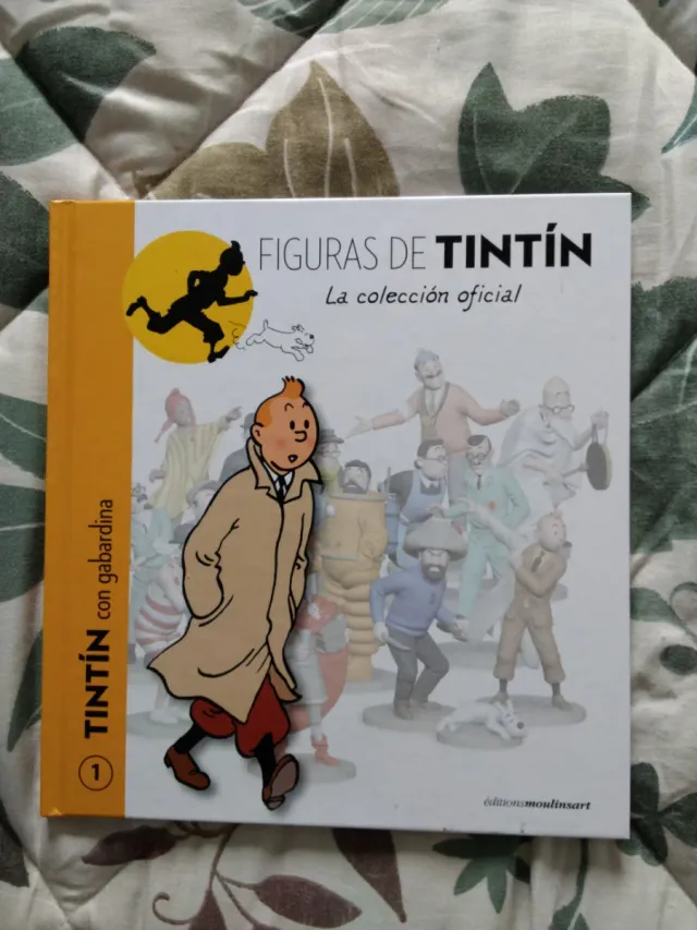 Figuras de Tintin. 1. Tintin con gabardina.