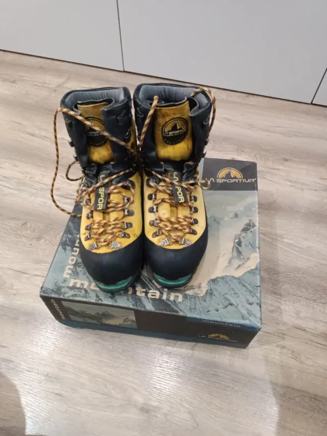 Botas de Montaña La Sportiva, rigidas