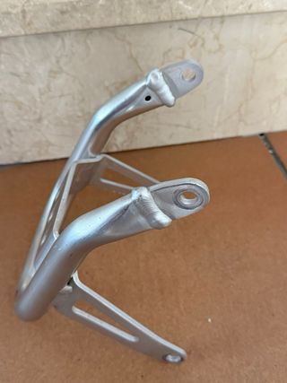 Defensa Suzuki 400 Original