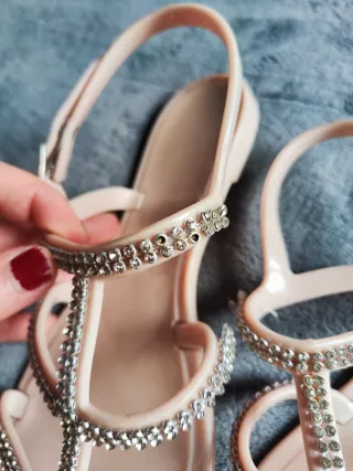 Sandalias verano con brillos