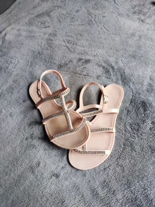Sandalias verano con brillos
