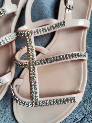 Sandalias verano con brillos