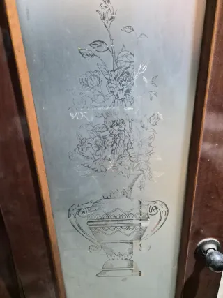 2 Puertas de Madera con Cristal Grabado