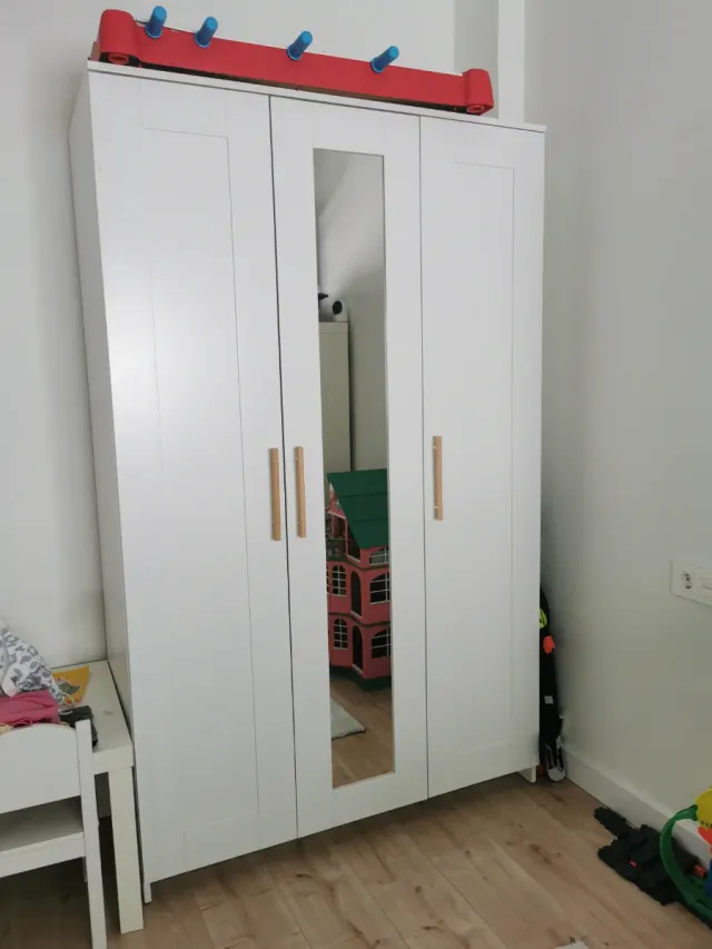 Armario Brimnes 3 puertas ikea - desmontado