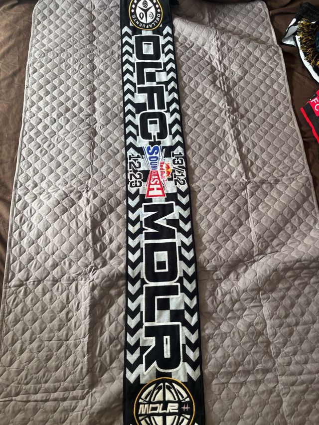 Bufanda Dellafuente & morad