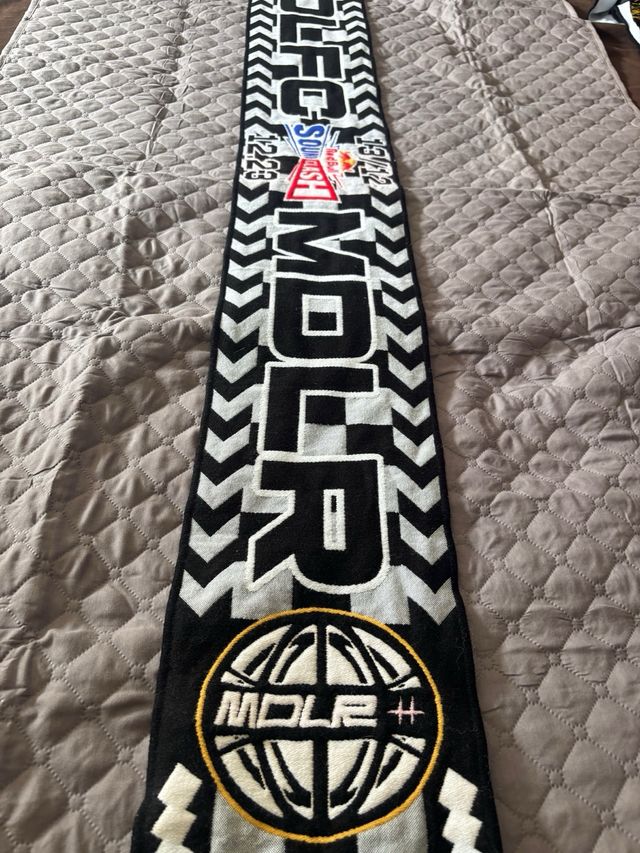 Bufanda Dellafuente & morad