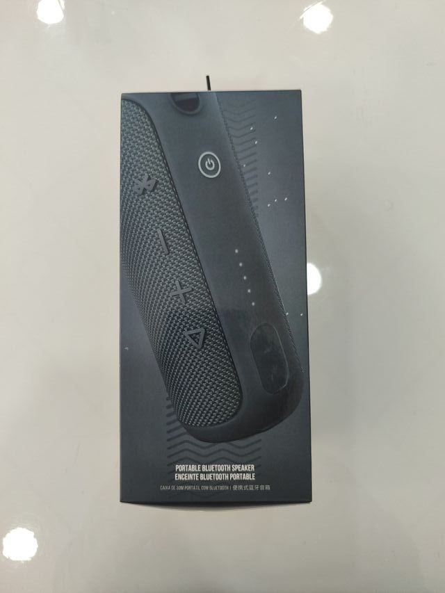 Altavoz JBL Flip Essential Bluetooth