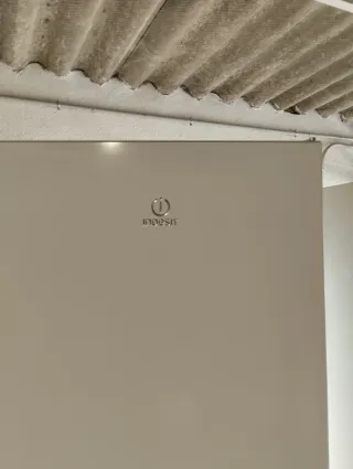 Nevera Indesit