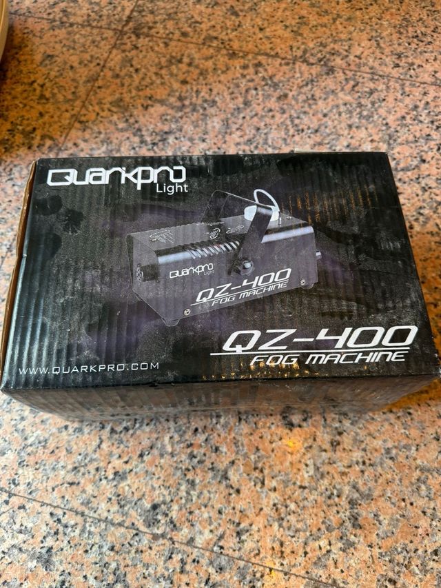 Máquina de Humo Quarkpro QZ-400
