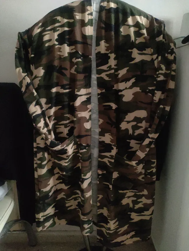 Bata o Chaqueta Camuflaje Talla Única