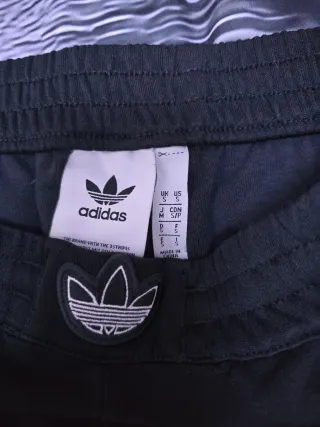 Pantalón chándal Adidas Negro y Rojo