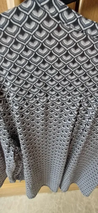 Camisa H&M Estampada Manga Larga