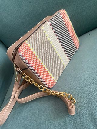 Bolso bandolera beige rafia multicolor