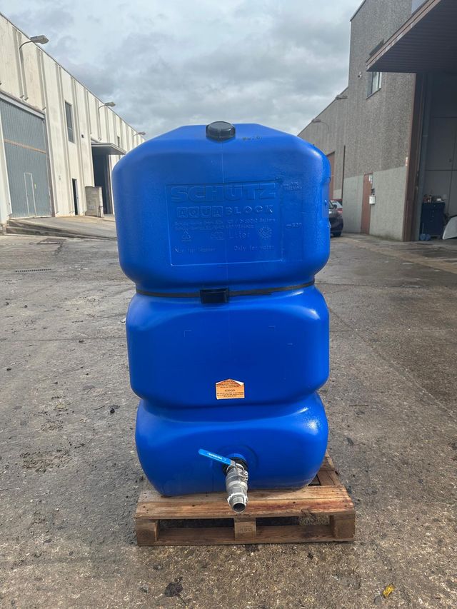 DEPOSITO AQUABLOCK M 600L 135*735*735