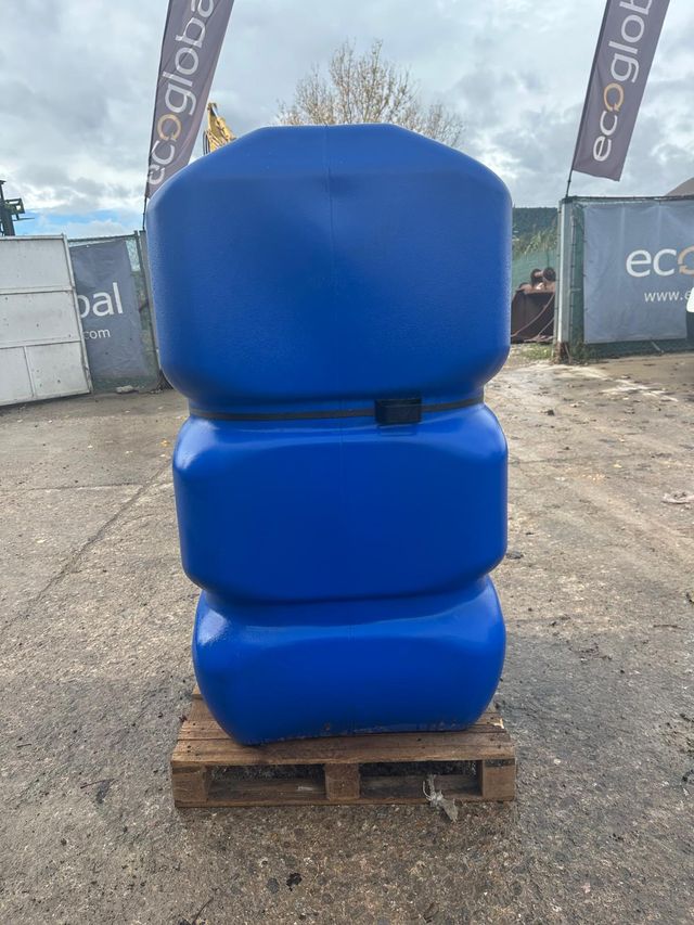 DEPOSITO AQUABLOCK M 600L 135*735*735