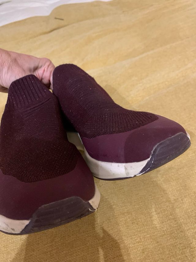 Sneakers Oysho Bordeaux