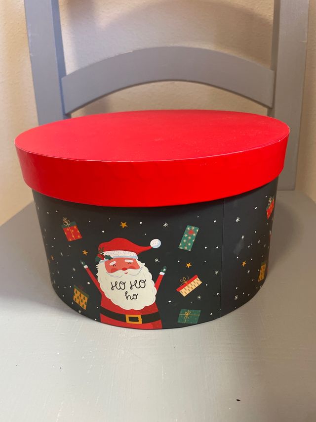 Scatola Natalizia in Carta Rossa e Nera