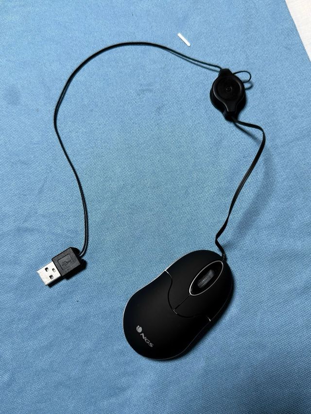 Ratón NGS con cable retráctil USB Óptico