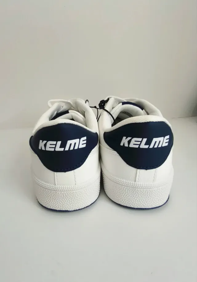 Zapatillas Kelme Blancas Talla 39