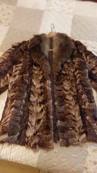 Abrigo de piel de marmota