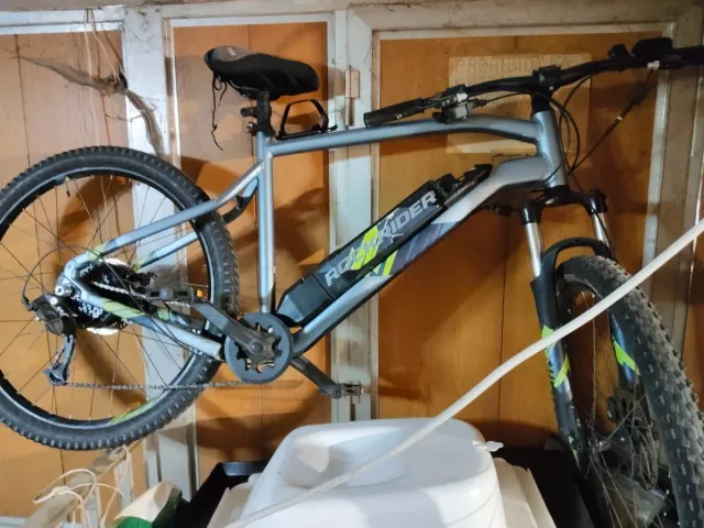 Bici Eléctrica Rockrider tiene el motor bloqueado