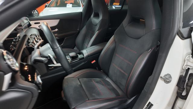 Mercedes-Benz Clase CLA 200