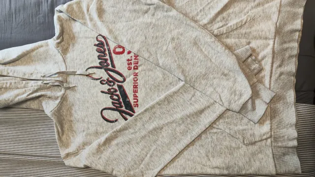 Sudadera Jack & Jones Gris y Roja