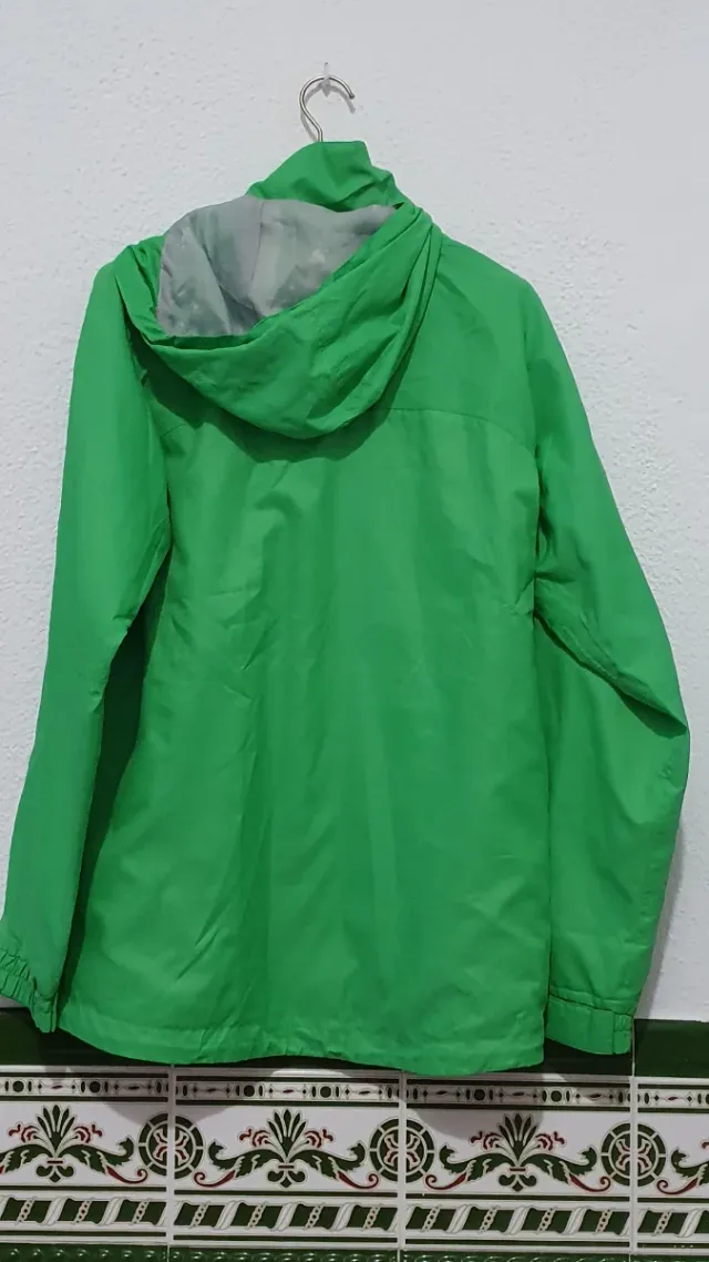 Chubasquero verde