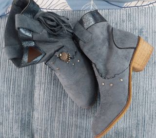 Botines azules T38 de Ante con Detalles