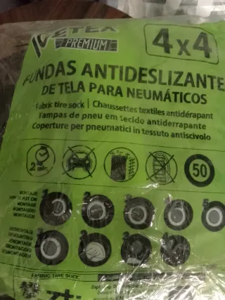 Fundas textiles antideslizantes para ruedas 4x4