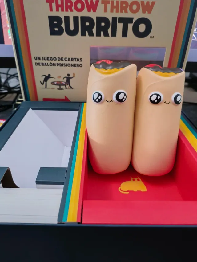 Throw Throw Burrito - Juego de Cartas