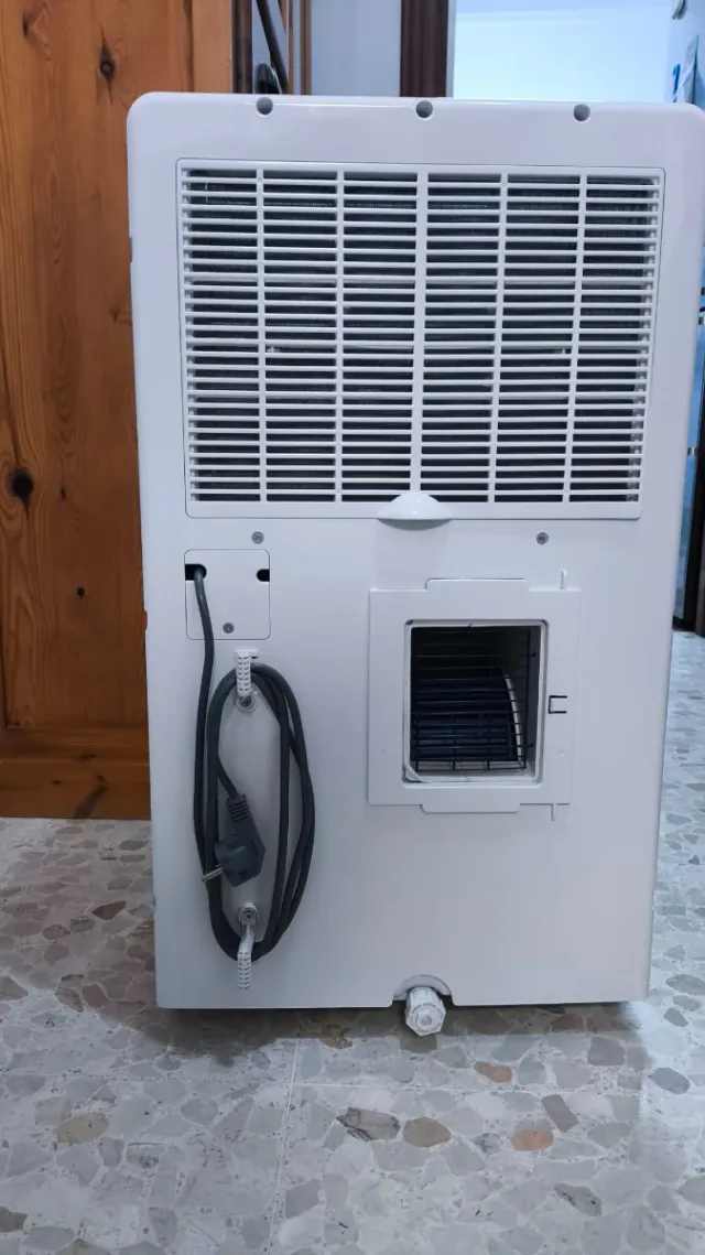 Aire Acondicionado Portátil CHIGO Blanco