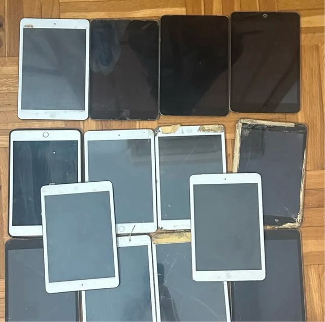 Apple iPad WiFi + Cellular (37 pezzi)