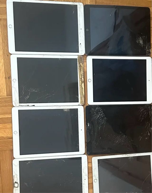 Apple iPad WiFi + Cellular (37 pezzi)