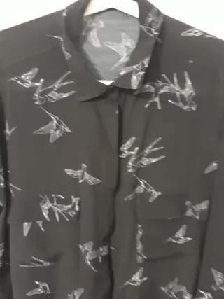 Camisa Zara pájaros negra