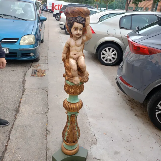 Busto de niño antiguo