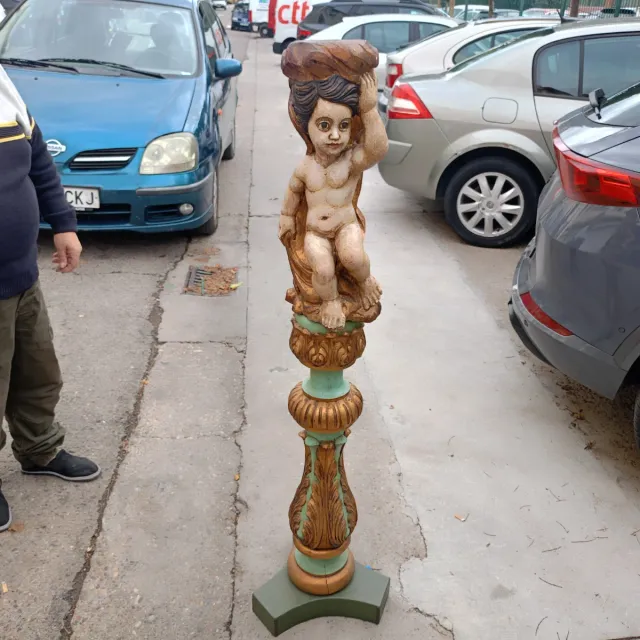 Busto de niño antiguo