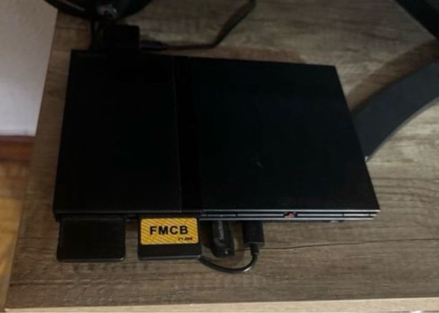 Consola PlayStation 2 Nera