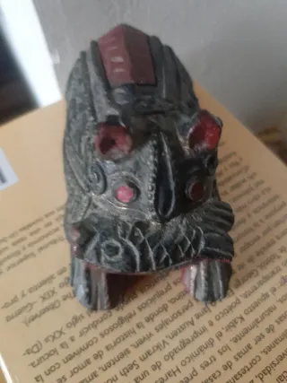 Caja decorativa de madera