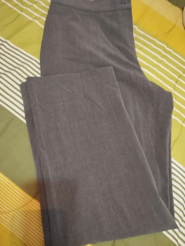Pantalón de vestir gris