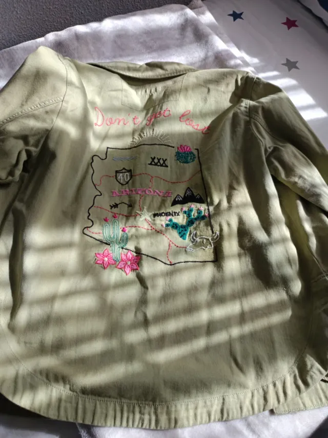 Sobrecamisa verde niña