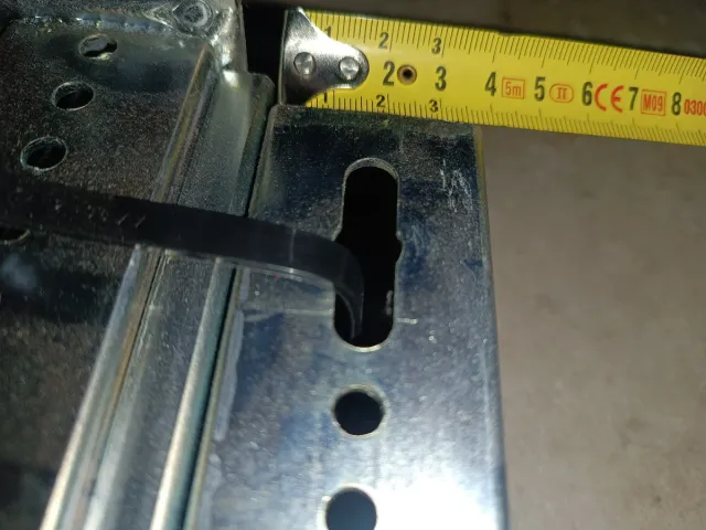 Perfiles metálicos 600mm