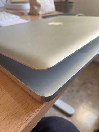 MacBook Pro A1286 Plata