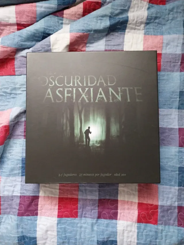 La Oscuridad Asfixiante + expansion Juego de Mesa