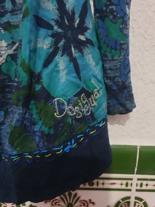 Blusa Desigual Manga Larga Estampada