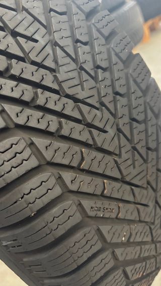 Neumáticos 205/60 R16 96H M+S